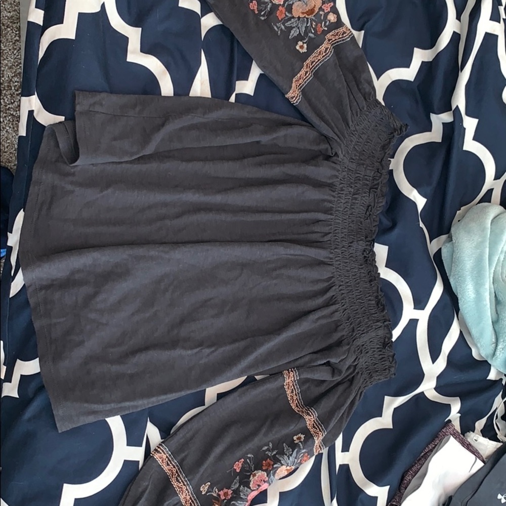 Off the shoulder AE shirt